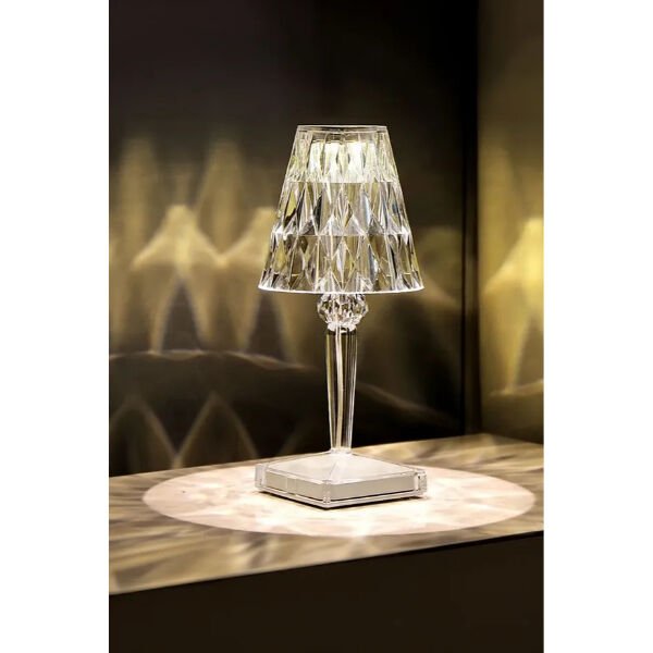 Kristal Abajur LED Kumandalı Ve Dokunmatik Masa Lambası Şık Tasarımlı Fonksiyonel Ürün
