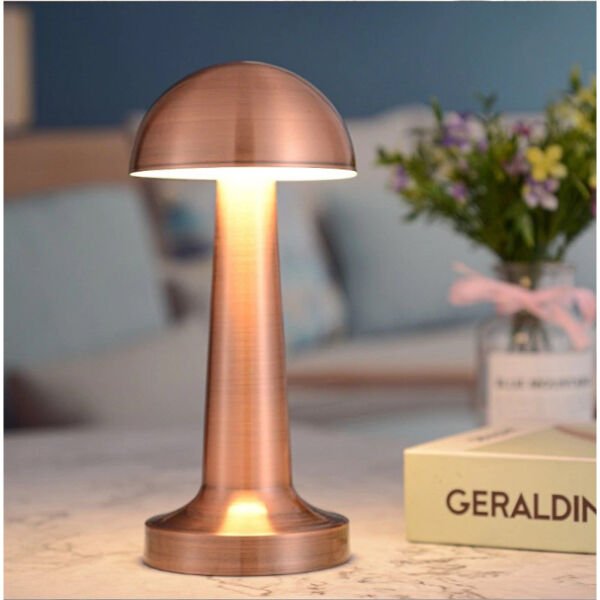 Mantar Dokunmatik LED Masa Lambası Şık Tasarımlı Fonksiyonel Ürün