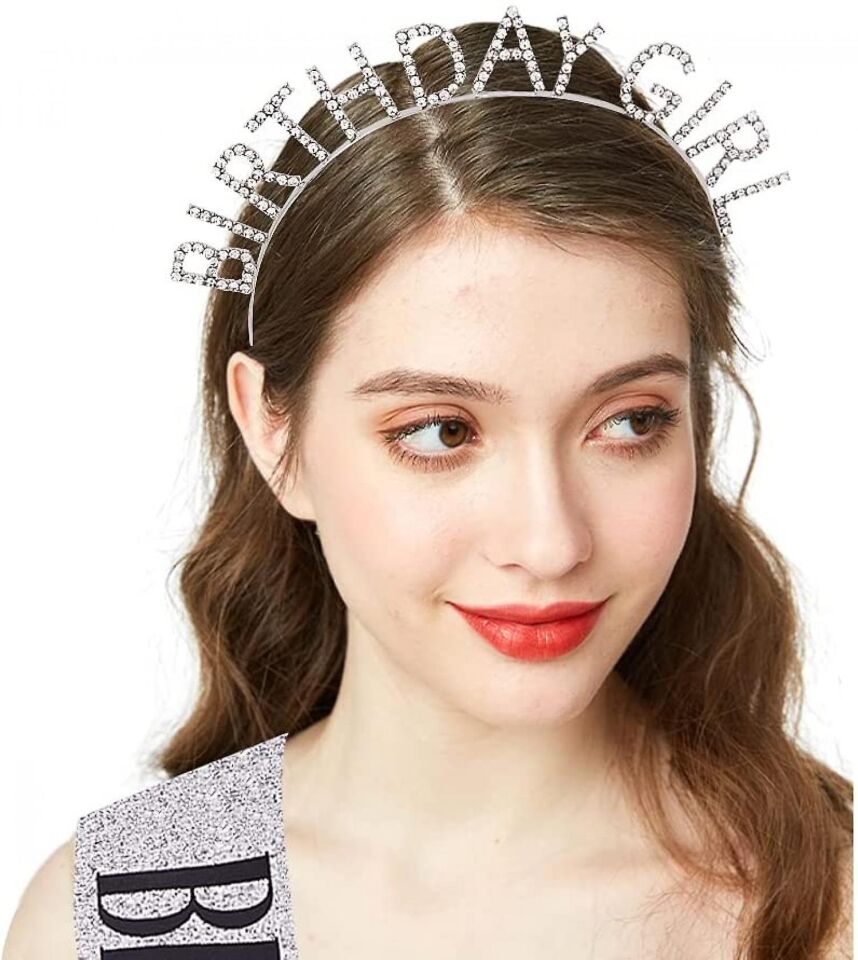 Gümüş Kristal Taşlı Birthday Girl Tacı Şık Tasarımlı Fonksiyonel Ürün