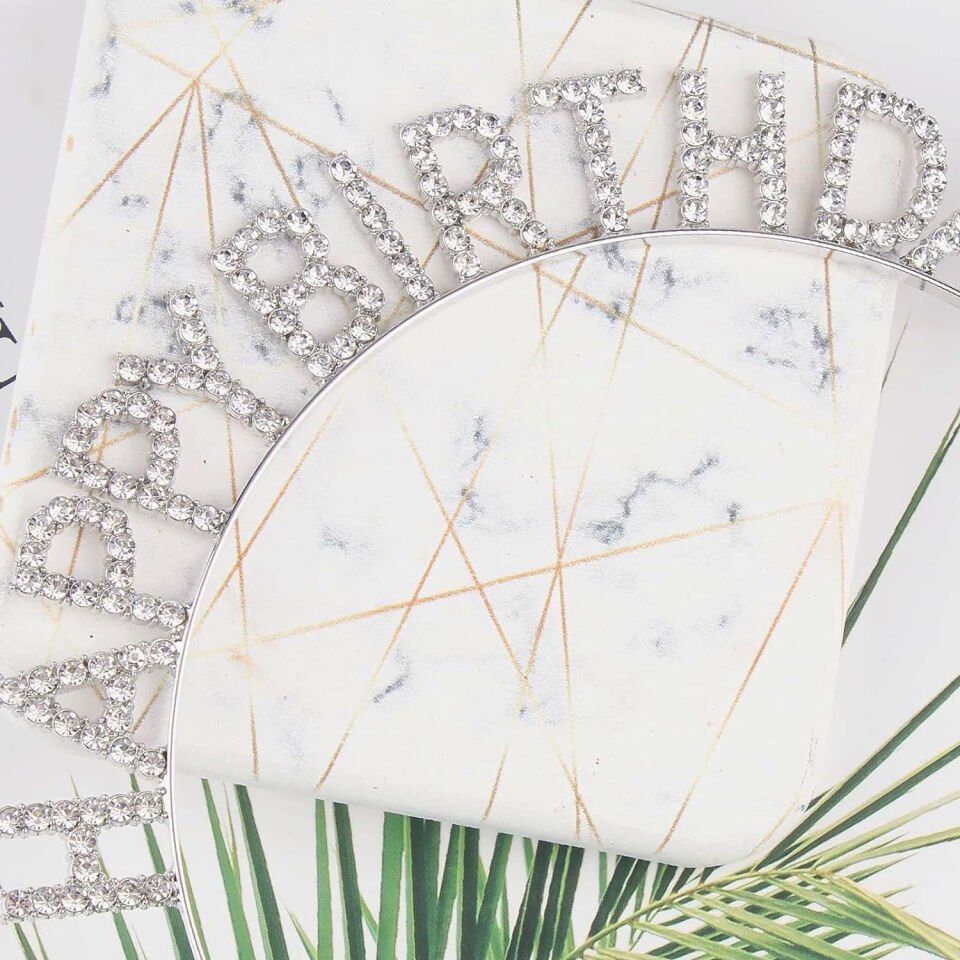 Gümüş Kristal Taşlı Happy Birthday Tacı Şık Tasarımlı Fonksiyonel Ürün