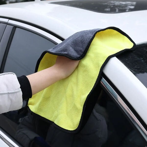 Yünlü Mikrofiber Araba Temizlik Bezi 50x70 cm Şık Tasarımlı Fonksiyonel Ürün