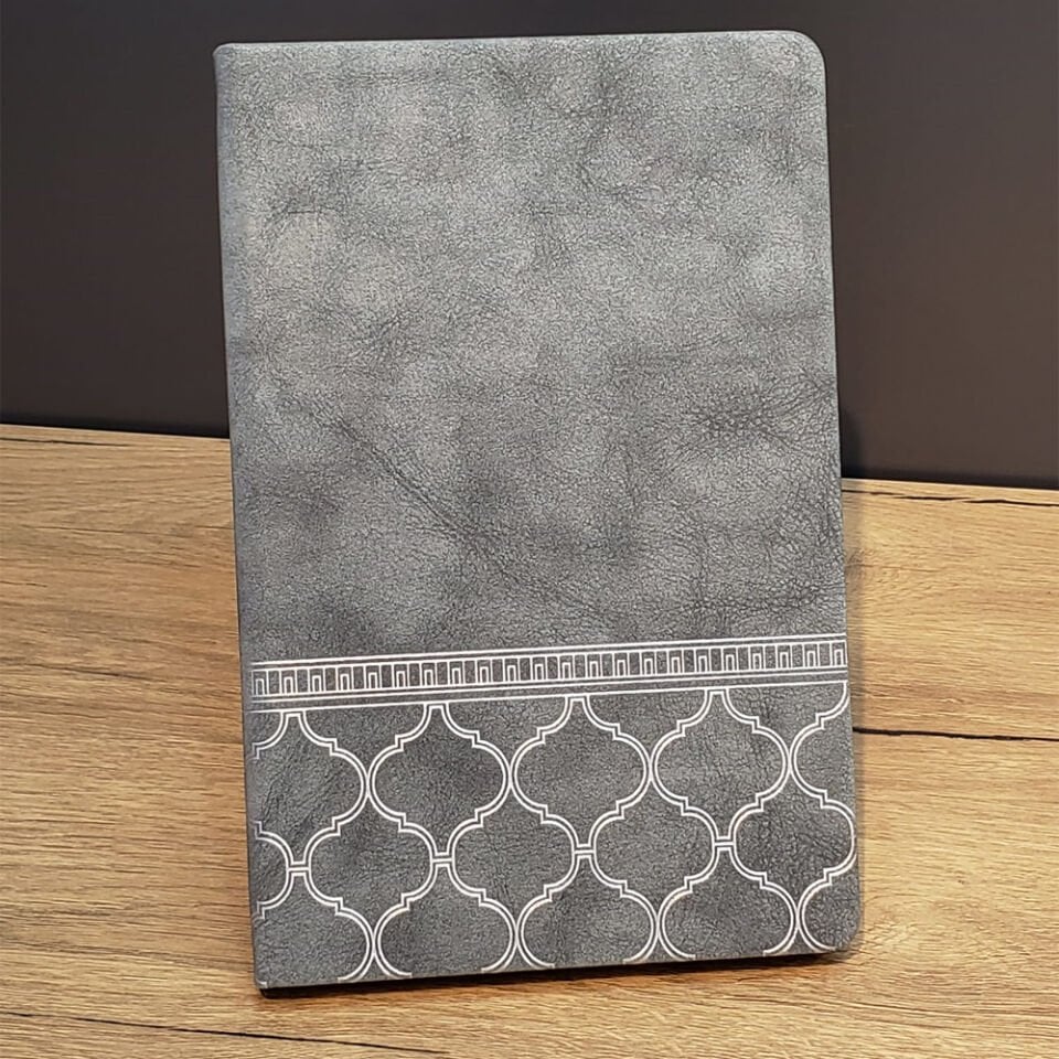 Desenli Gri Renk Deri Defter Şık Tasarımlı Fonksiyonel Ürün
