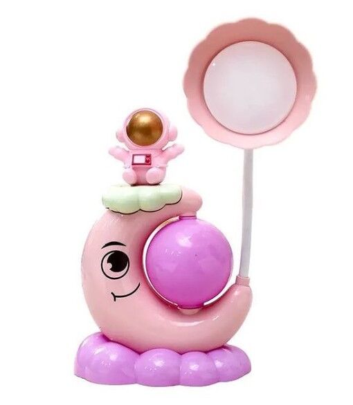 Çocuk Odası Ay ve Astronot Desenli Gece Lambası Şık Tasarımlı Fonksiyonel Ürün