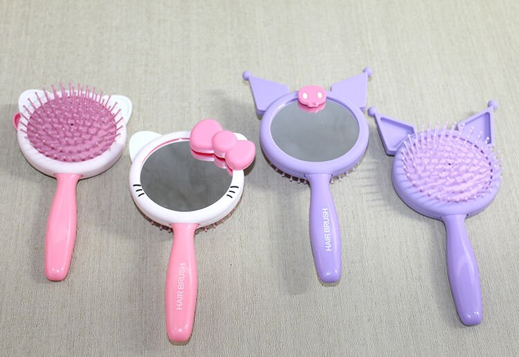 Kuromi, Hello Kitty Karışık Aynalı Tarak Şık Tasarımlı Fonksiyonel Ürün