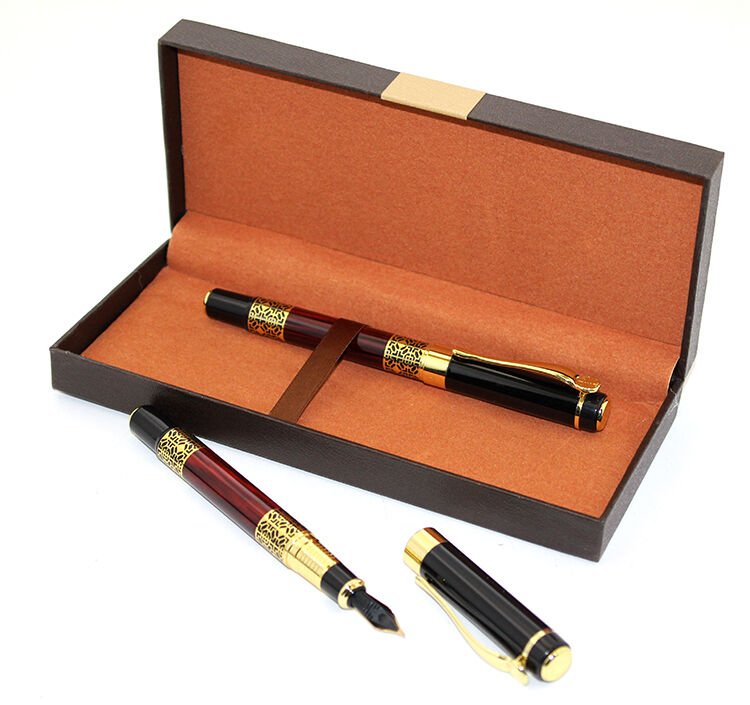 Kutulu 2'li Dolma Ve Tükenmez Kalem Model 2 Şık Tasarımlı Fonksiyonel Ürün