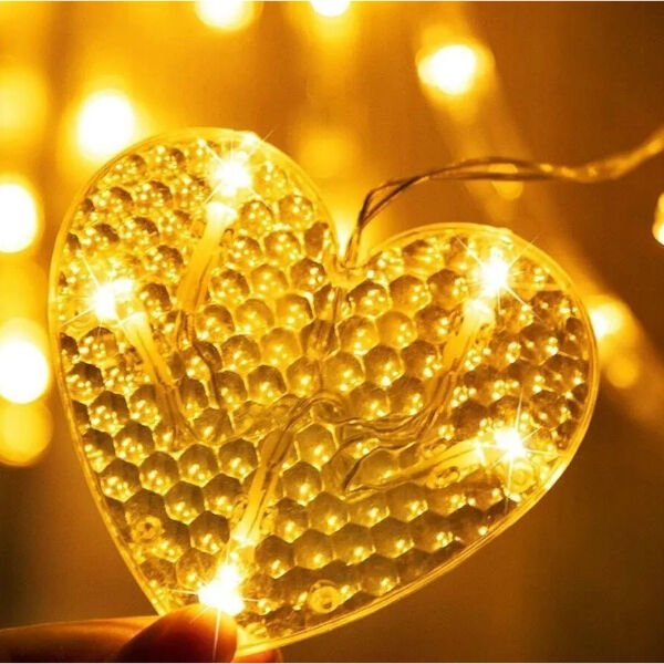 Kalp Perde Led Işık 3m 6 Sıra 12 Adet Gün Işığı Şık Tasarımlı Fonksiyonel Ürün