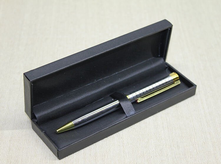 Kutulu Tekli Tükenmez Kalem Model 8 Şık Tasarımlı Fonksiyonel Ürün