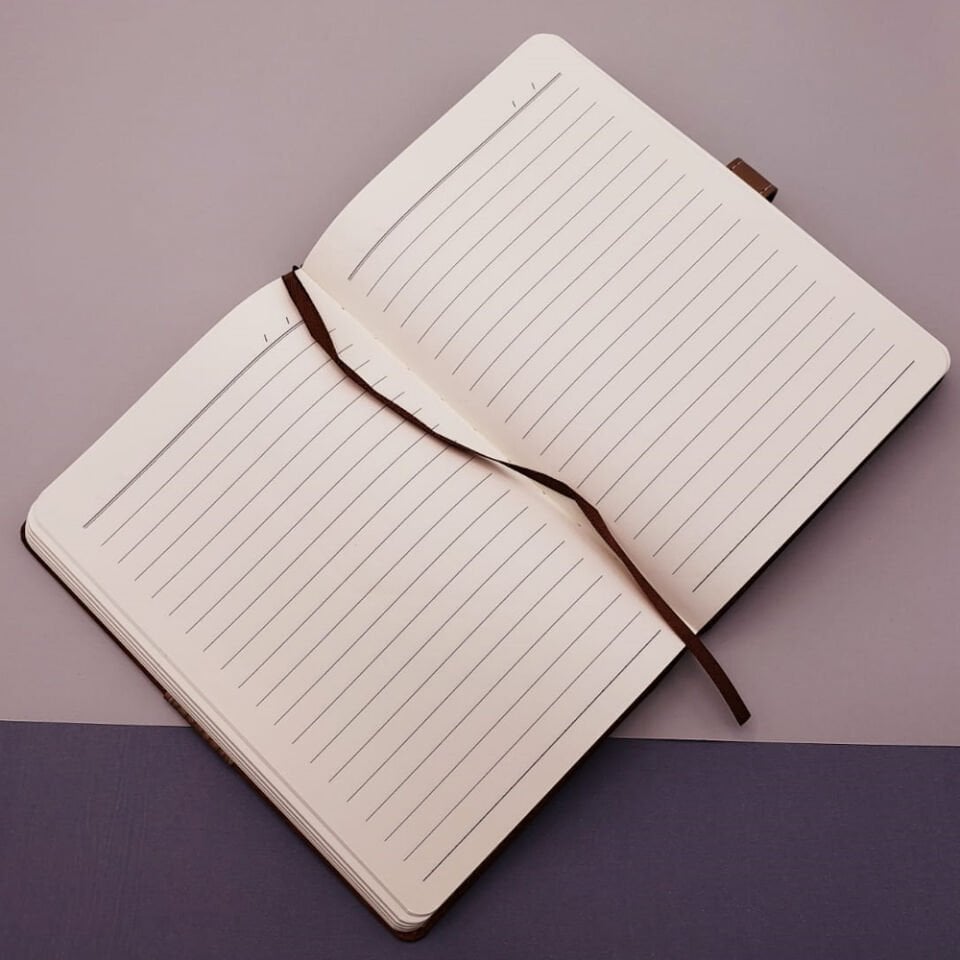 Tarihsiz Ajanda Defter Yeşil Renk Şık Tasarımlı Fonksiyonel Ürün