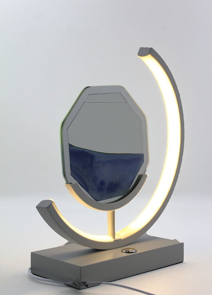 Ledli Sulu Kum Saati Model 1 Şık Tasarımlı Fonksiyonel Ürün