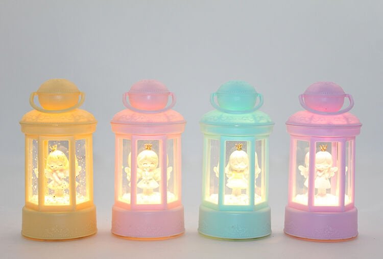 Melek Figürlü Işıklı Kar Küresi Şık Tasarımlı Fonksiyonel Ürün