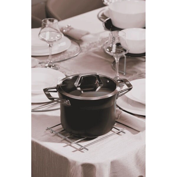 Yanmaz Paslanmaz Çelik Nihale Krom Renk Şık Tasarımlı Fonksiyonel Ürün