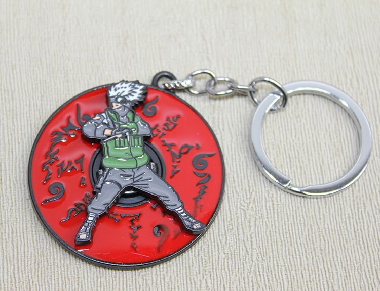 Metal Dönen Anime Figür Anahtarlık Şık Tasarımlı Fonksiyonel Ürün