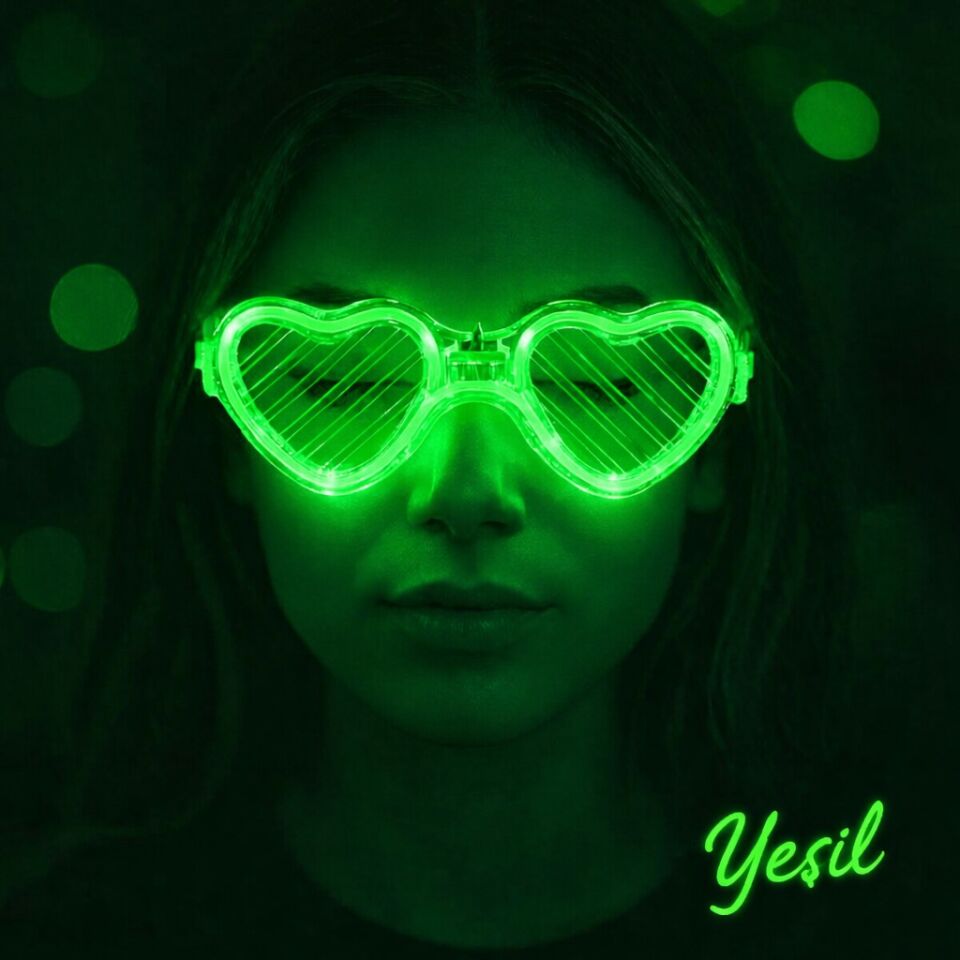Yeşil LED Işıklı Kalp Gözlük – 3 Modlu