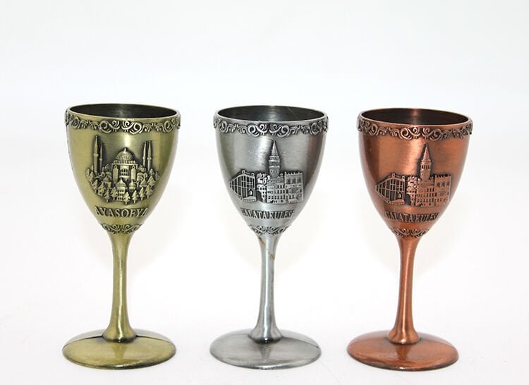 Metal İstanbul Yöresel Kadeh Bardak Şık Tasarımlı Fonksiyonel Ürün