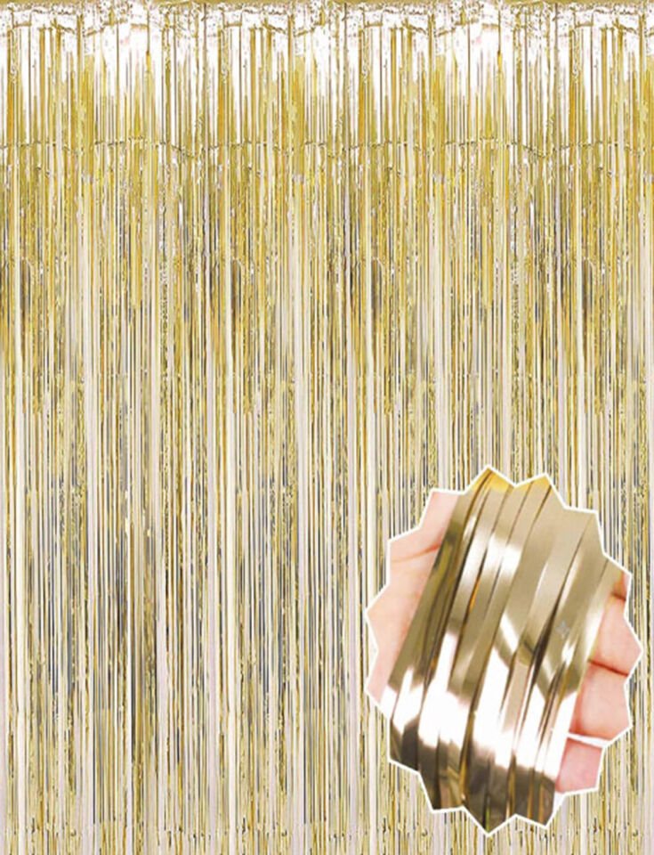 Mat Altın Püsküllü Kapı Perdesi Şık Tasarımlı Fonksiyonel Ürün