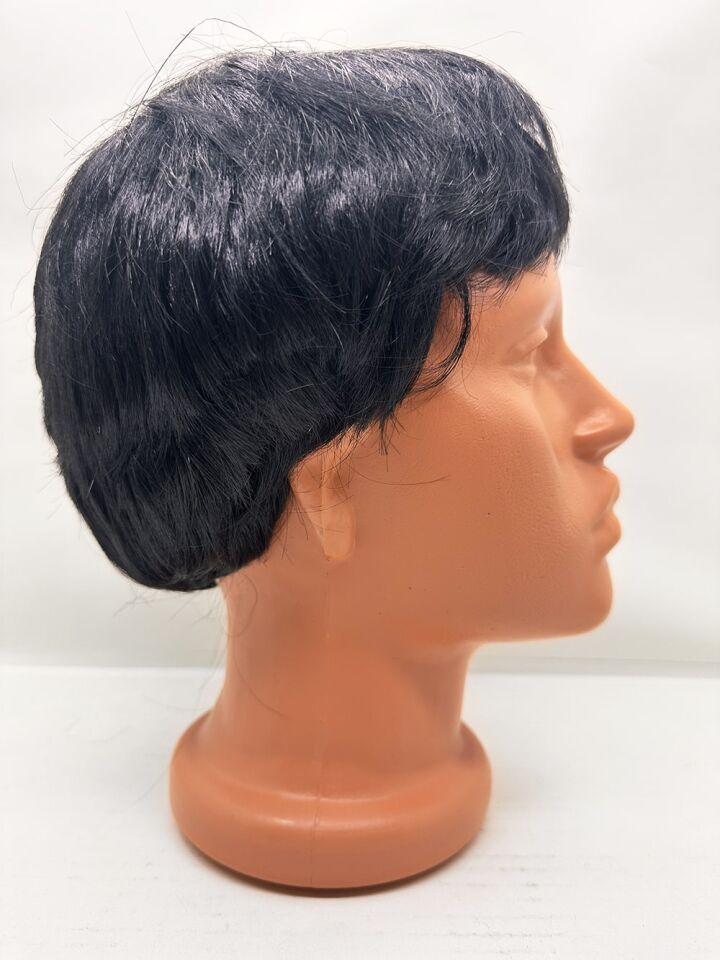 Siyah Renk Kısa Kesim İçi Astarlı Erkek Peruğu Şık Tasarımlı Fonksiyonel Ürün