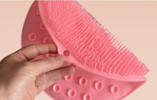 Yuvarlak Vantuzlu Banyo Sırt Kese Matı 26 cm Şık Tasarımlı Fonksiyonel Ürün