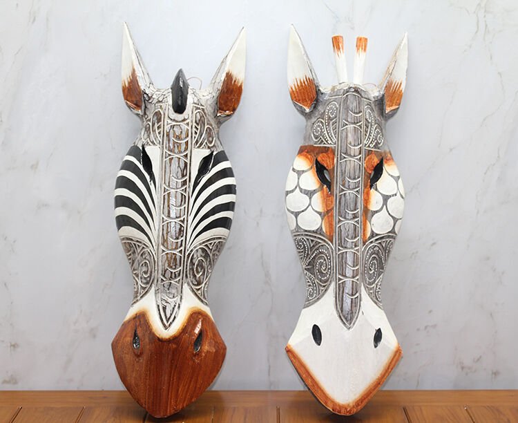 Ahşap Duvara Asmalı Maske Zebra Şık Tasarımlı Fonksiyonel Ürün