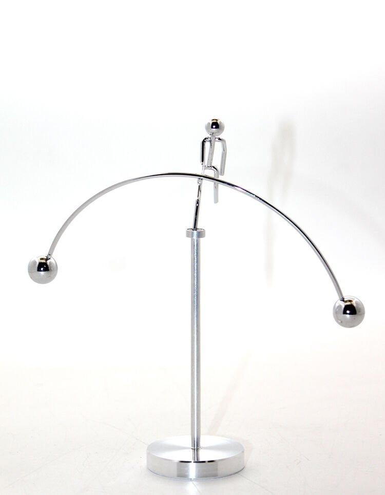 Newton Denge Adam Model 2 Şık Tasarımlı Fonksiyonel Ürün