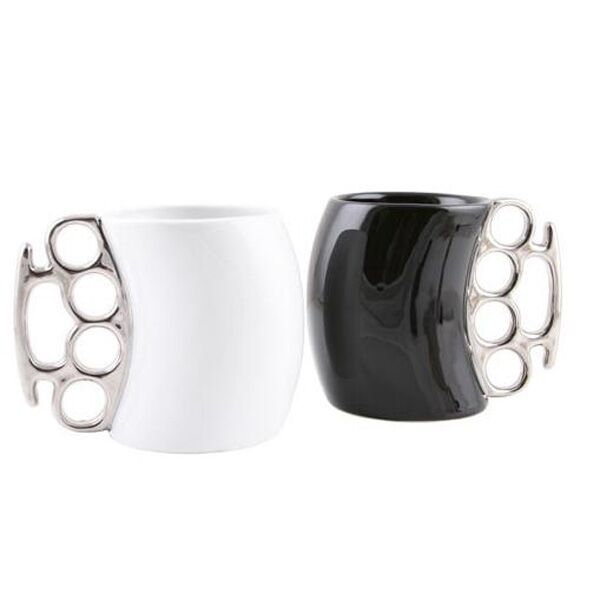 Muşta Tasarımlı Seramik Kupa Şık Tasarımlı Fonksiyonel Ürün