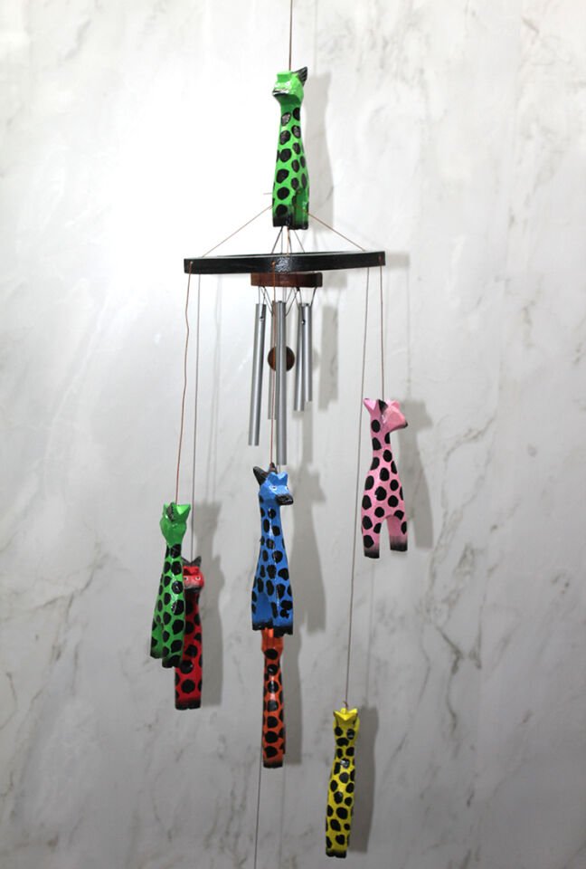 Ahşap Zürafalı Rüzgar Çanı Şık Tasarımlı Fonksiyonel Ürün