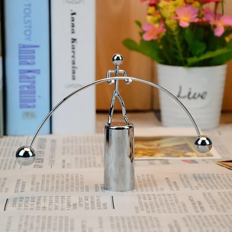 Halterci Denge Adam Şık Tasarımlı Fonksiyonel Ürün