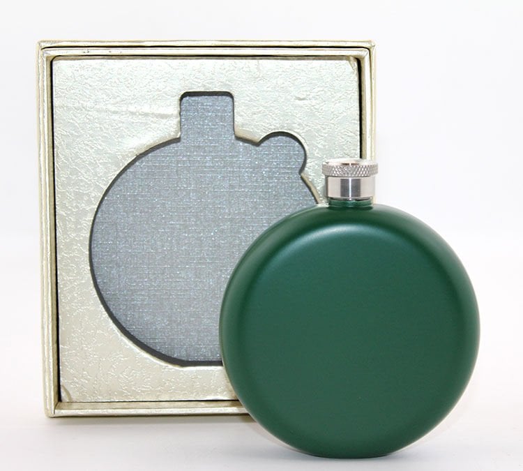 Paslanmaz Çelik Yuvarlak Matara 5 Oz Yeşil Renk Şık Tasarımlı Fonksiyonel Ürün