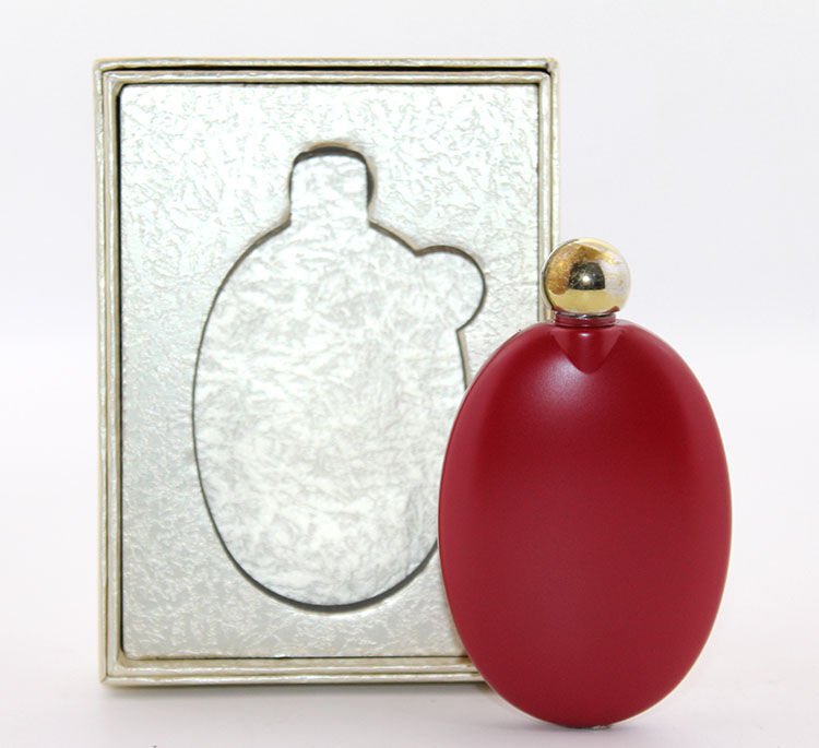 Paslanmaz Çelik Yuvarlak Matara Kırmızı Renk Şık Tasarımlı Fonksiyonel Ürün