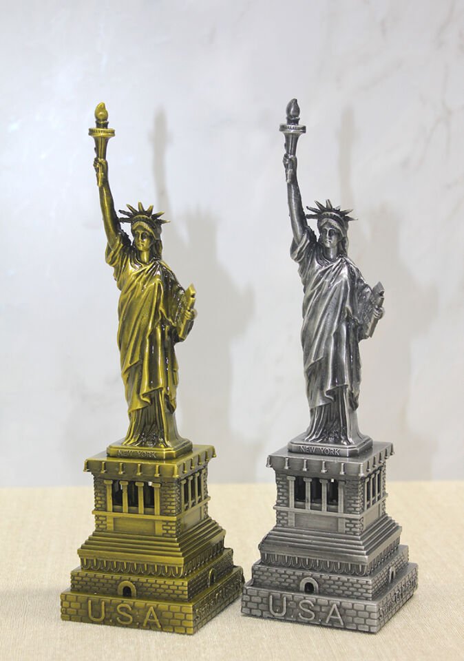 Metal Özgürlük Anıtı Şık Tasarımlı Fonksiyonel Ürün