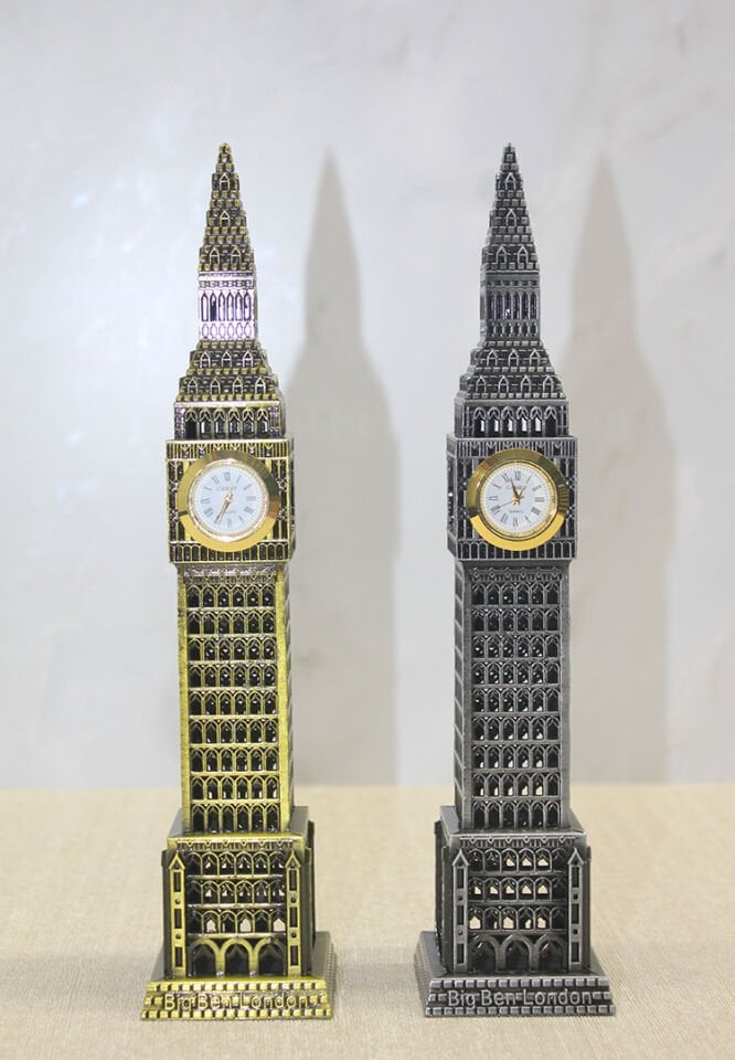 Metal Saat Kulesi Şık Tasarımlı Fonksiyonel Ürün