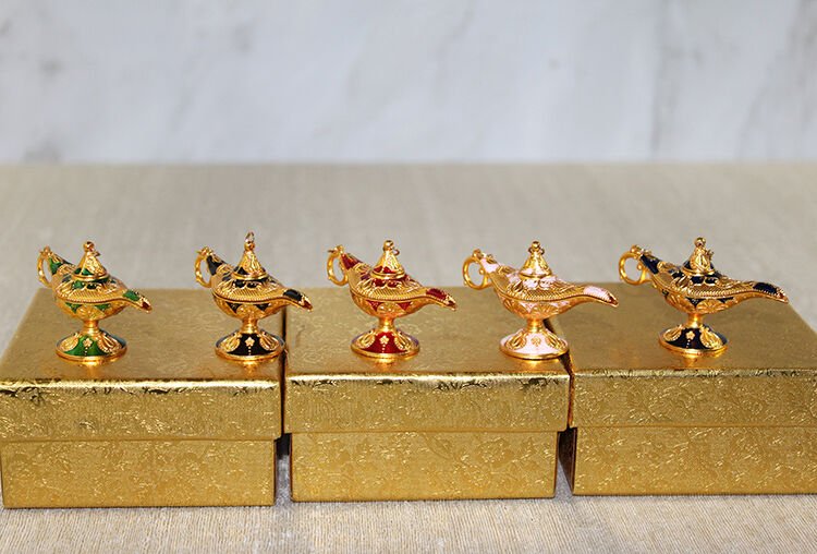 Mineli Metal Alaaddin Lambası Model 6 Şık Tasarımlı Fonksiyonel Ürün