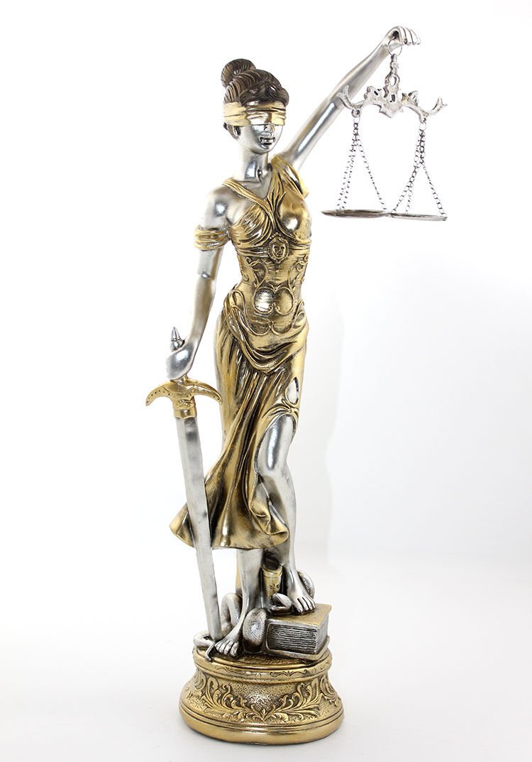 Polyester Adalet Figürü  Model 2 Şık Tasarımlı Fonksiyonel Ürün