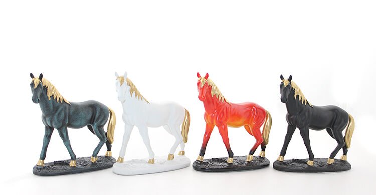 Polyester At Figürü Şık Tasarımlı Fonksiyonel Ürün