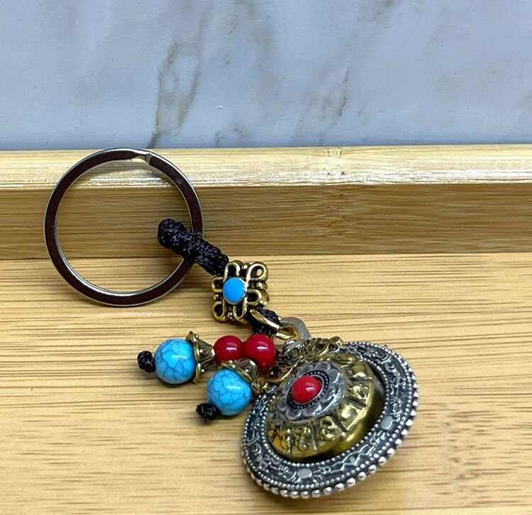 Mantra Çarkı Şans Anahtarlık Şık Tasarımlı Fonksiyonel Ürün