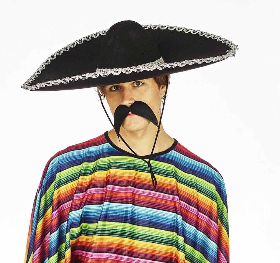 Sombrero Meksika Şapkası Gümüş Şeritli Yetişkin Boy Şık Tasarımlı Fonksiyonel Ürün