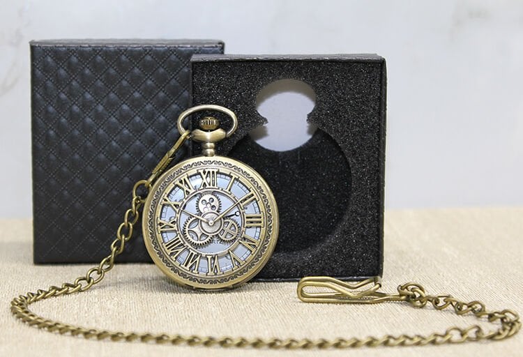 Özel Kutulu Antik Köstekli Saat Model 2 Şık Tasarımlı Fonksiyonel Ürün