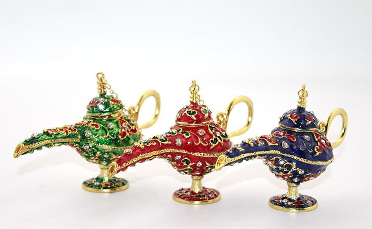 Swarovski Alaaddin Sihirli Lambası Şık Tasarımlı Fonksiyonel Ürün