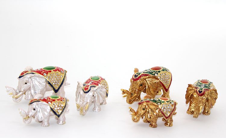 Swarovski Taşlı 3'lü Fil Figürü Model 4 Şık Tasarımlı Fonksiyonel Ürün