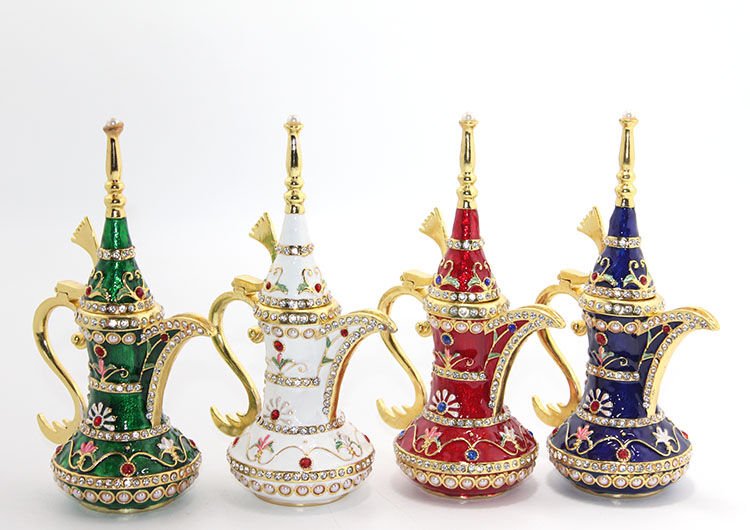 Swarovski Taşlı Tekli İbrik Model 1 Şık Tasarımlı Fonksiyonel Ürün