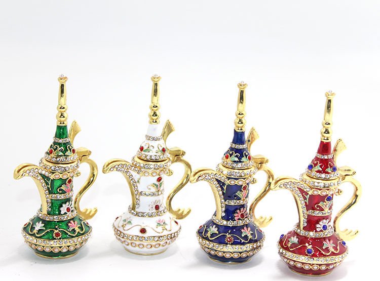 Swarovski Taşlı Tekli İbrik Model 3 Şık Tasarımlı Fonksiyonel Ürün