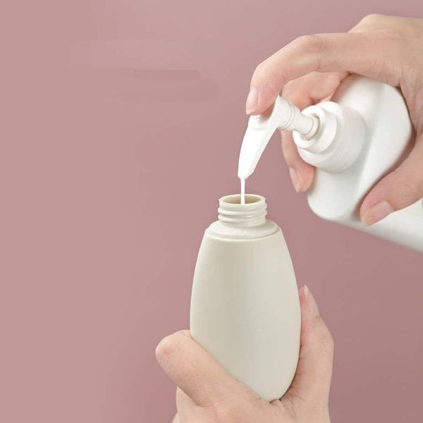 Seyahat Tipi Bakım Ürünleri Düzenleyici Şık Tasarımlı Fonksiyonel Ürün