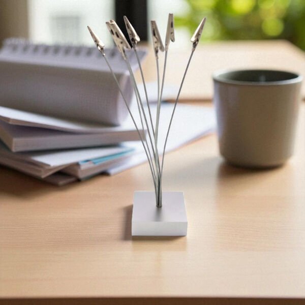 Kağıt Tutacağı Kıskaçlı Şık Tasarımlı Fonksiyonel Ürün