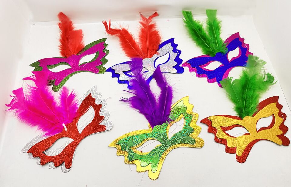 Tüylü Kağıt Parti Venedik Balo After Maskesi 6 Adet Şık Tasarımlı Fonksiyonel Ürün