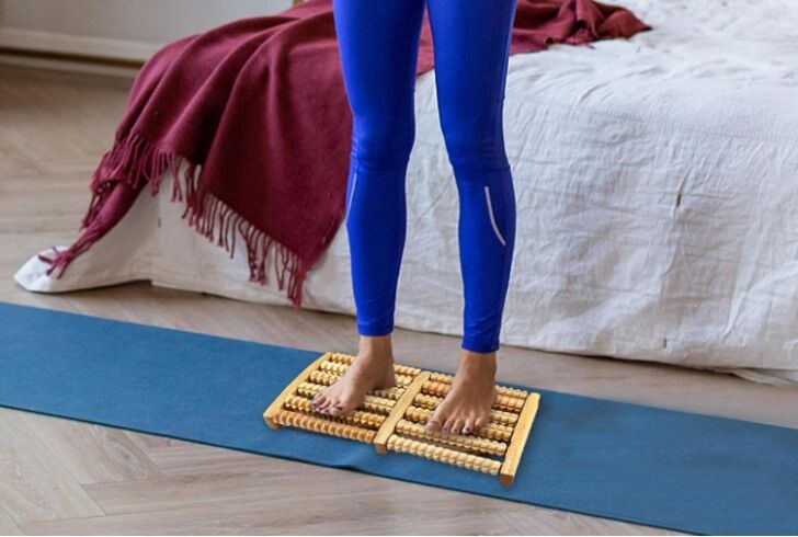 Doğal Ahşap Ayak Masaj Aleti Şık Tasarımlı Fonksiyonel Ürün