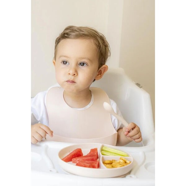 Krem Rengi 3’lü Silikon Yemek Seti – Önlük + Diş Kaşıyıcılı Kaşık + Vakumlu Tabak Şık Tasarımlı Fonksiyonel Ürün