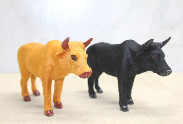 Tüylü Boğa Biblosu Şık Tasarımlı Fonksiyonel Ürün