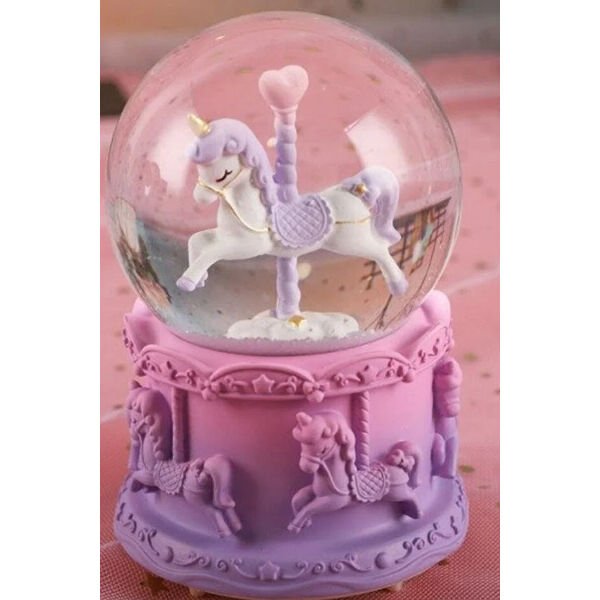 Atlı Karınca Kar Küresi Küçük Boy Şık Tasarımlı Fonksiyonel Ürün