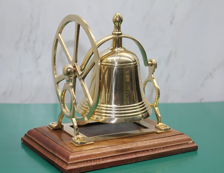 Pirinç Masa Üstü Çan Şık Tasarımlı Fonksiyonel Ürün
