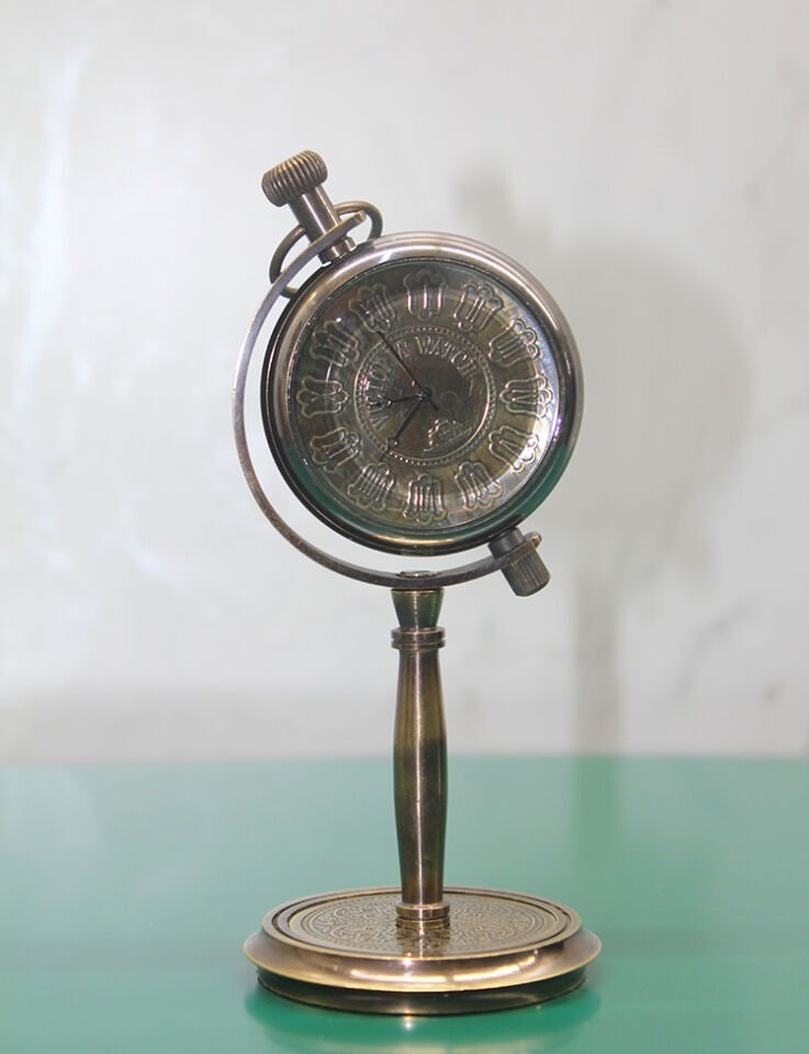 Masa Üstü Pirinç Saat Model 6 Şık Tasarımlı Fonksiyonel Ürün