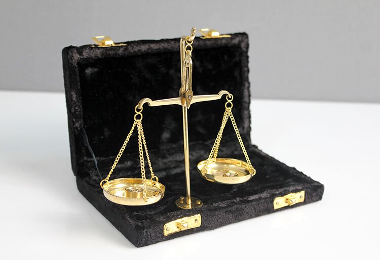 Pirinç Terazi 10 Gr Şık Tasarımlı Fonksiyonel Ürün